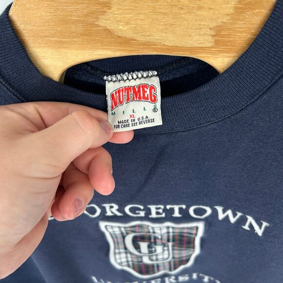 VTG 90s Men's Blue Nutmeg Georgetown University Bulldogs Crewneck Sweatshirt XL - Picture 3 of 8